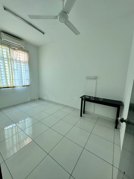 For Rent - BUKIT INDAH BANDAR NUSAJAYA