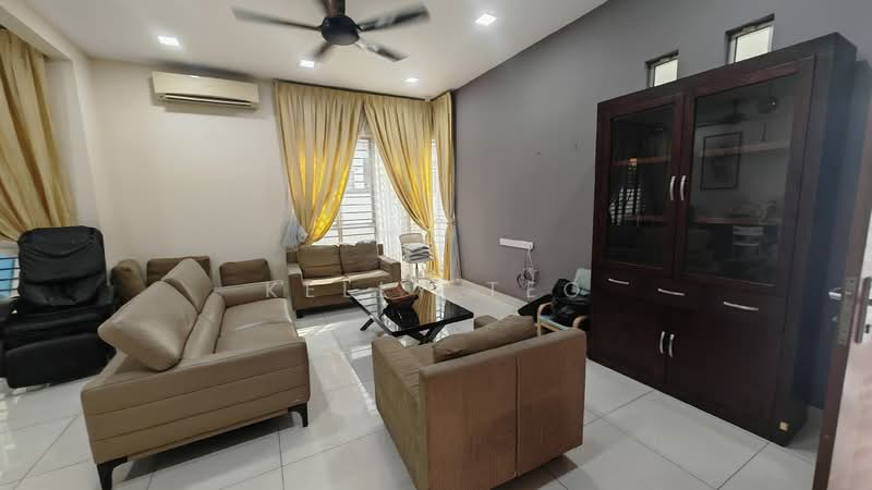 Semi-Detached House for Rent in Bandar Botanic (Klang) - Kelly Teo - Living Room - PropertyGuru.com.my