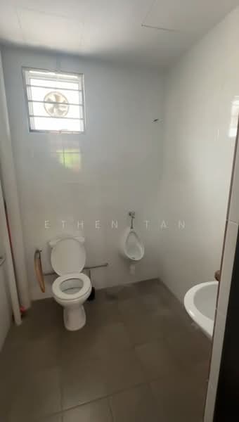 Shop / Office for Rent in Bayan Baru (Penang) - Ethen Tan - Bathroom - PropertyGuru.com.my