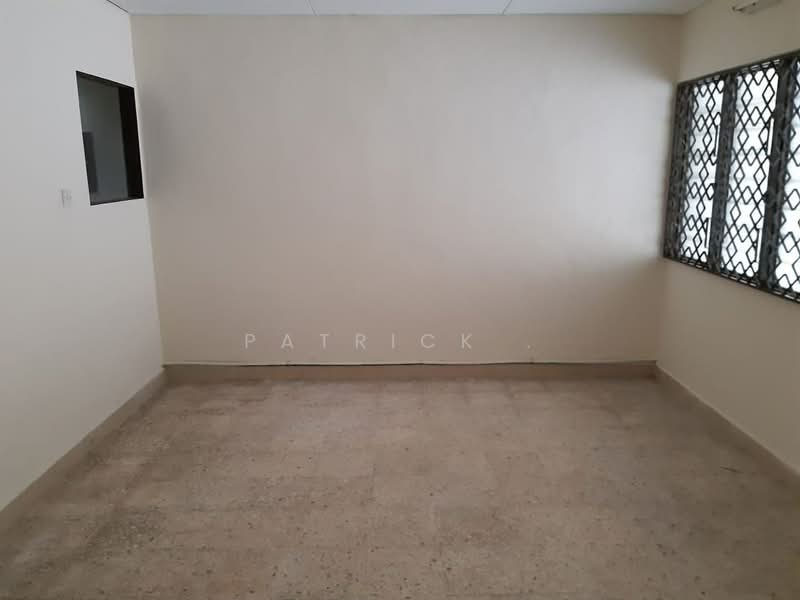 2 Storey Terrace House Mayang Pasir Bayan Baru Giant 1600sf Rare Unit untuk Untuk Disewa - RM 2,100 /bulan, Mac 2026 - Interior - PropertyGuru.com.my