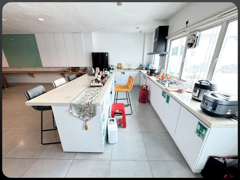 Star Avenue untuk Untuk Dijual - RM 2,000,000, Mac 2026 - Kitchen - PropertyGuru.com.my