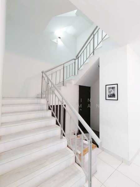 3-storey Terraced House for Sale in Denai Alam (Shah Alam) - Yasmin Sulaiman - PropertyGuru.com.my