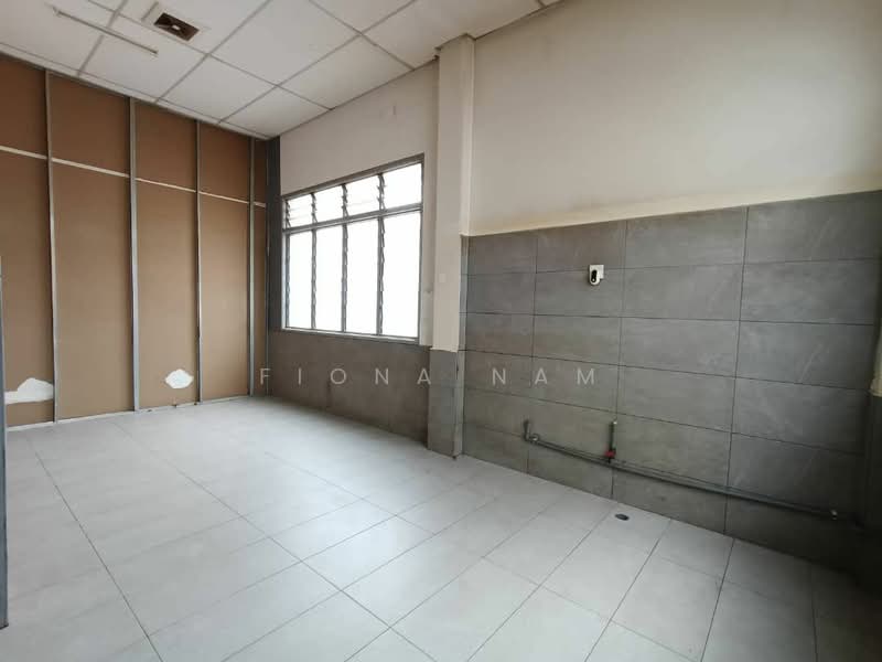 Shop for Rent in Kulai (Johor) - Fiona Nam - Interior - PropertyGuru.com.my