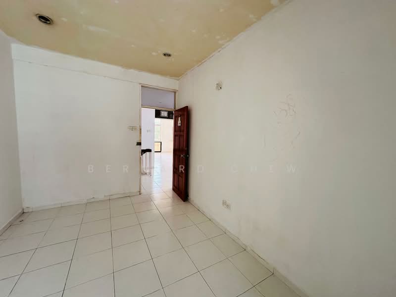 Semi-Detached House for Rent in Batu Maung (Penang) - Bernard Chew - PropertyGuru.com.my