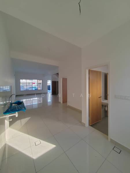 2-storey Terraced House for Sale in Taman Impian Emas (Skudai) - Iden Tan - Interior - PropertyGuru.com.my