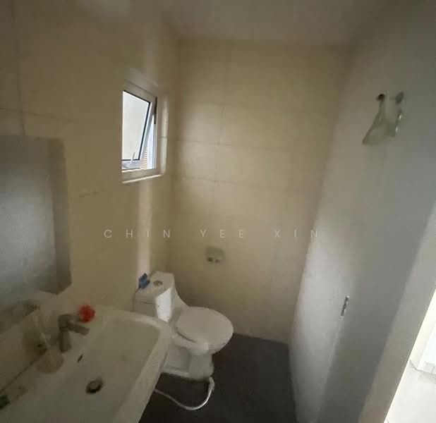Condominium for Sale at The Holmes 1 - Chin Yee Xin - Bathroom - PropertyGuru.com.my