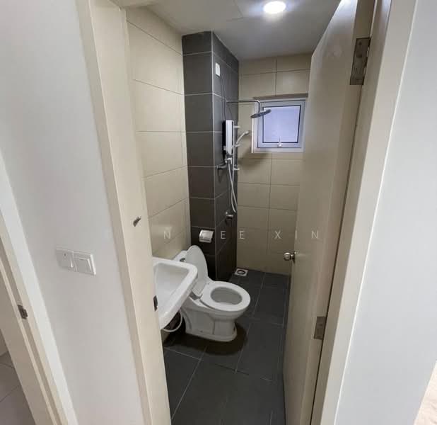 Condominium for Sale at The Holmes 1 - Chin Yee Xin - Bathroom - PropertyGuru.com.my