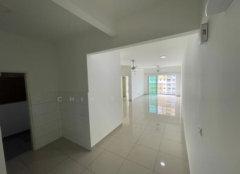 Condominium for Sale at The Holmes 1 - Chin Yee Xin - Living Room - PropertyGuru.com.my