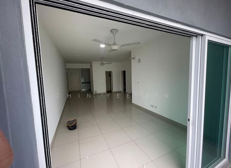Condominium for Sale at The Holmes 1 - Chin Yee Xin - Living Room - PropertyGuru.com.my