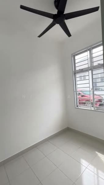 1-storey Terraced House for Rent in Bandar Putra (Kulai) - Nicholas Low - Interior - PropertyGuru.com.my