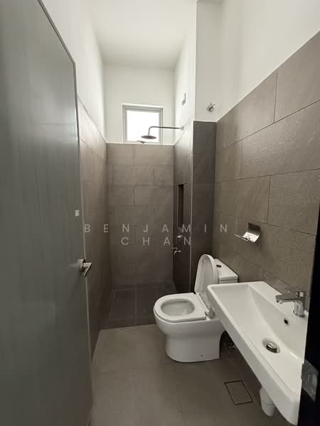 1-storey Terraced House for Rent in Skudai (Johor) - Benjamin Chan - Bathroom - PropertyGuru.com.my