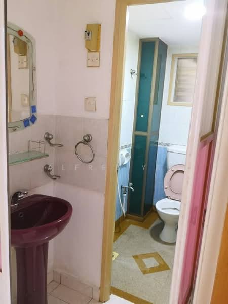 Bistari Impian Apartment untuk Untuk Disewa - RM 2,100 /bulan, Mac 2026 - Bathroom - PropertyGuru.com.my