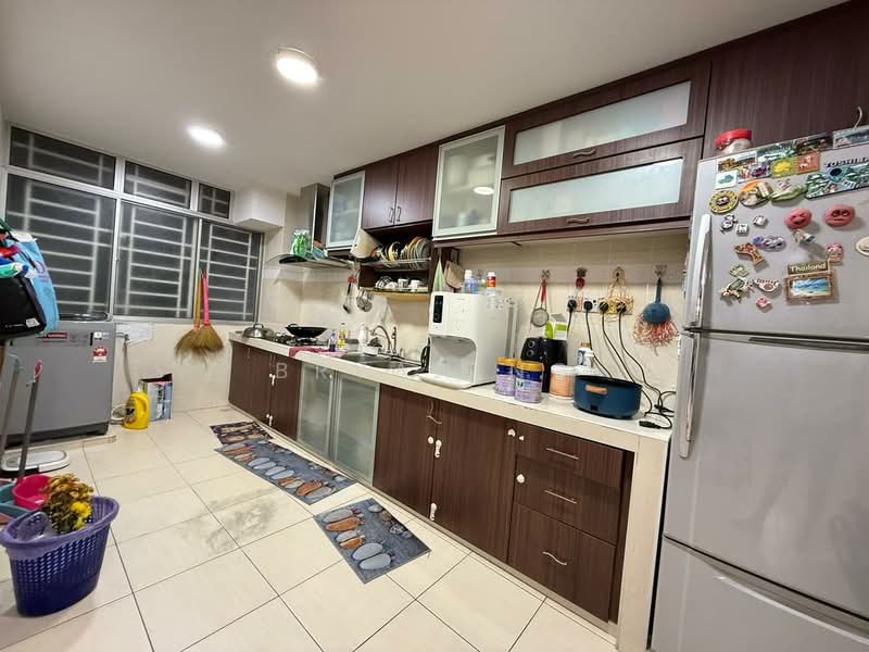 Platinum Lake PV 10 untuk Untuk Dijual - RM 400,000, Mac 2026 - Kitchen - PropertyGuru.com.my