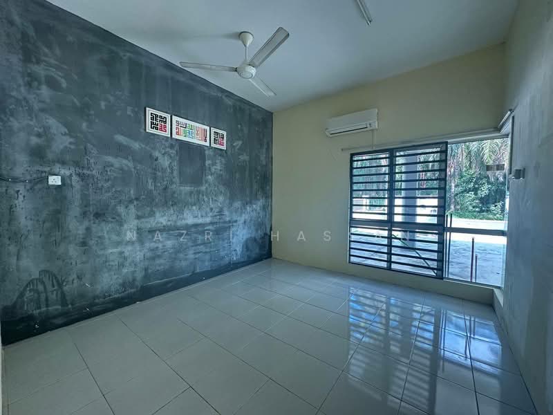 Semi-Detached House for Sale in Meru (Klang) - Nazri Hassan - Interior - PropertyGuru.com.my