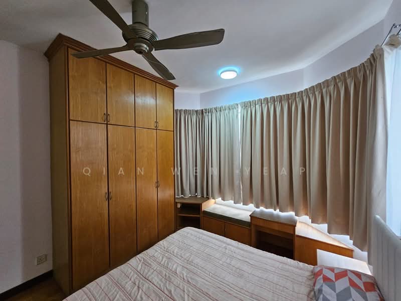 Condominium for Sale at Gurney Park Condominium - Qian Wen Yeap - Bedroom - PropertyGuru.com.my
