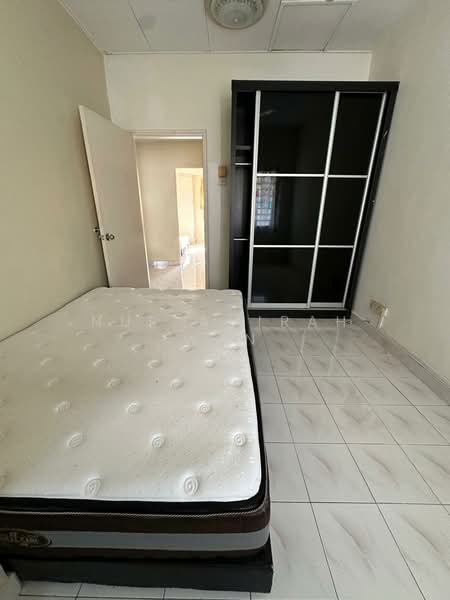 2-storey Terraced House for Rent in Seremban 3 (Rasah) - Nur Amirah Wan - Bedroom - PropertyGuru.com.my
