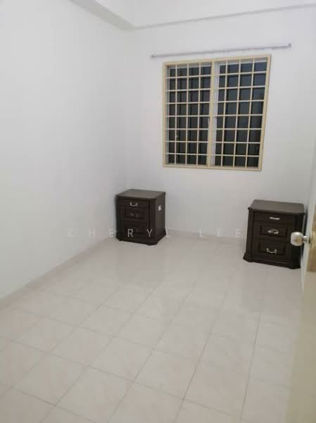 Condominium for Sale at Greenpark - Cheryl Lee - Bedroom - PropertyGuru.com.my