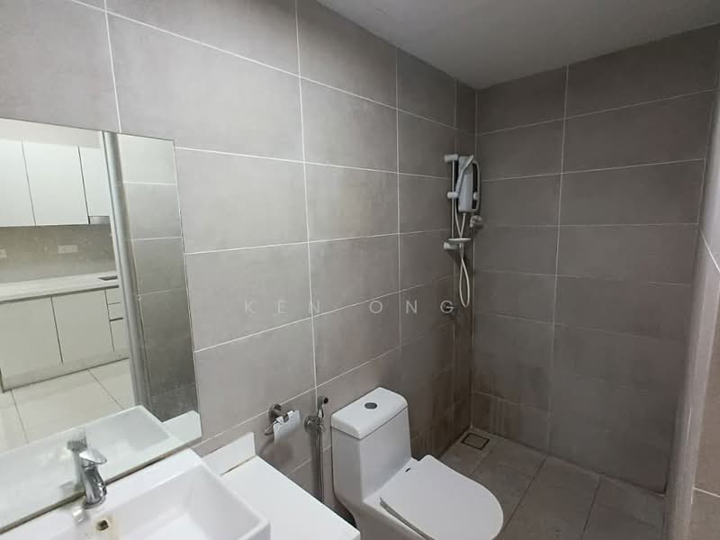 Service Residence for Rent at The Glenz @ Glenmarie - Ken Ong - Bathroom - PropertyGuru.com.my
