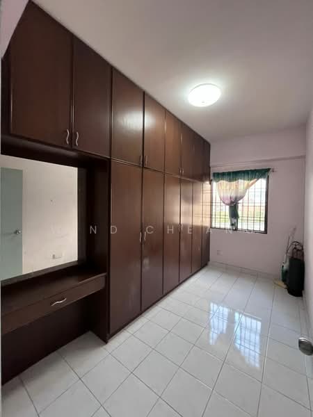 Pelangi Damansara untuk Untuk Dijual - RM 379,000, Mac 2026 - Bedroom - PropertyGuru.com.my