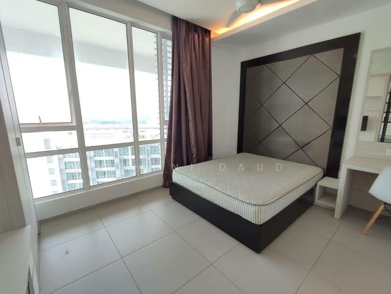 Garden Plaza untuk Untuk Dijual - RM 300,000, Mac 2026 - Bedroom - PropertyGuru.com.my