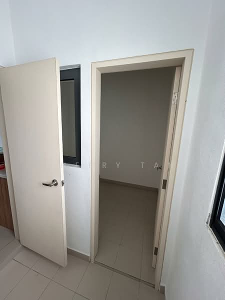 Condominium for Rent at Lakeville Residence - Cherry Tan - PropertyGuru.com.my