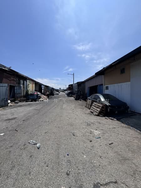 Terrace Factory for Rent in Taman Kajang Utama (Kajang) - Jenny Chen PY - Exterior - PropertyGuru.com.my