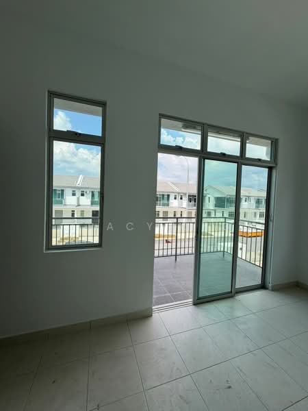 Cluster House for Rent in Taman Pulai Mutiara (Iskandar Puteri (Nusajaya)) - Tracy Ong - Balcony - PropertyGuru.com.my