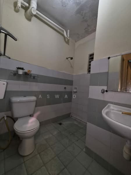 Prai Inai untuk Untuk Dijual - RM 250,000, Mac 2026 - Bathroom - PropertyGuru.com.my