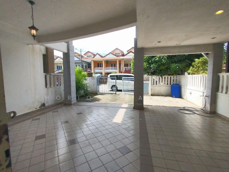 Seksyen 6 untuk Untuk Disewa - RM 2,100 /bulan, Mac 2026 - Exterior - PropertyGuru.com.my