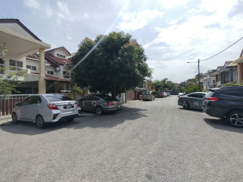 Seksyen 6 untuk Untuk Disewa - RM 2,100 /bulan, Mac 2026 - Exterior - PropertyGuru.com.my
