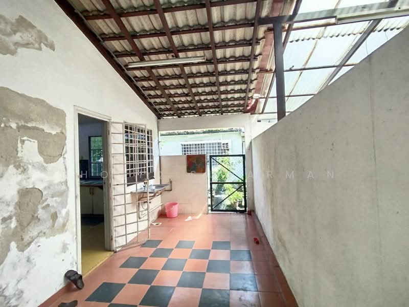 Seksyen 6 untuk Untuk Disewa - RM 2,100 /bulan, Mac 2026 - Exterior - PropertyGuru.com.my