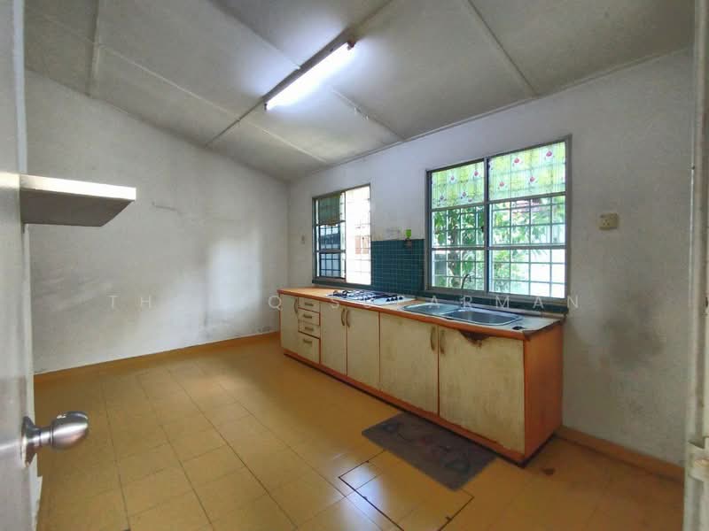 Seksyen 6 untuk Untuk Disewa - RM 2,100 /bulan, Mac 2026 - Kitchen - PropertyGuru.com.my