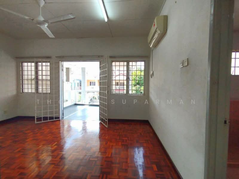 Seksyen 6 untuk Untuk Disewa - RM 2,100 /bulan, Mac 2026 - Living Room - PropertyGuru.com.my