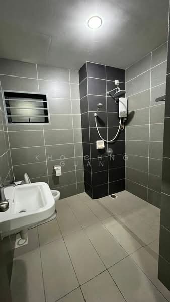 The Henge untuk Untuk Disewa - RM 3,000 /bulan, Mac 2026 - Bathroom - PropertyGuru.com.my