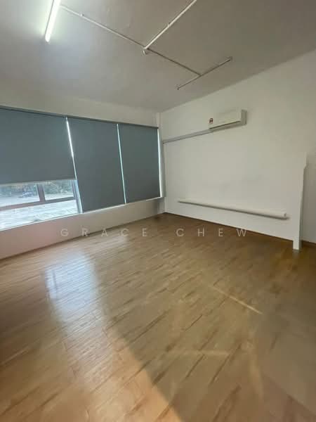 Shop / Office for Rent in Taman Gaya (Ulu Tiram) - Grace Chew - Interior - PropertyGuru.com.my
