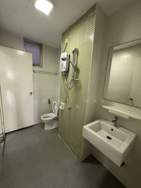 Condominium for Sale at The Sanderson - Ngiuo Vai Yan - Bathroom - PropertyGuru.com.my
