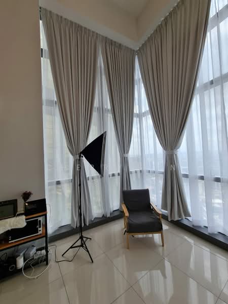 Office for Sale in Pjs 52 (Petaling Jaya) - Cherry Fan - Living Room - PropertyGuru.com.my
