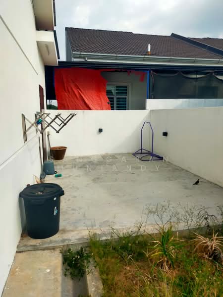 Rumah Berkembar Setingkat untuk Disewa di Lunas untuk Untuk Disewa - RM 2,000 /bulan, Mac 2026 - Exterior - PropertyGuru.com.my