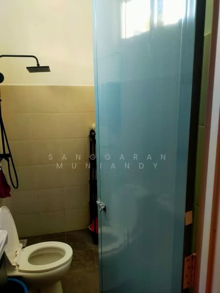 Rumah Berkembar Setingkat untuk Disewa di Lunas untuk Untuk Disewa - RM 2,000 /bulan, Mac 2026 - Bathroom - PropertyGuru.com.my