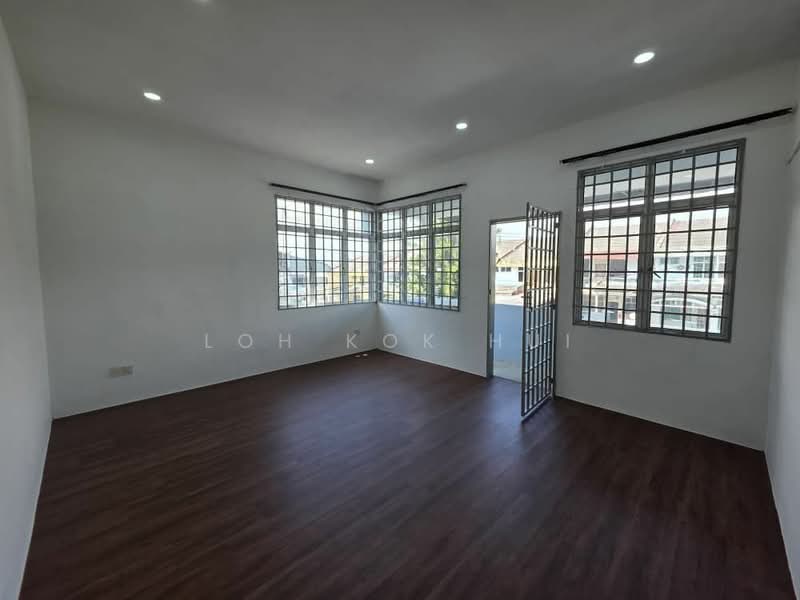 Taman Sri Putri untuk Untuk Dijual - RM 630,000, Mac 2026 - Interior - PropertyGuru.com.my