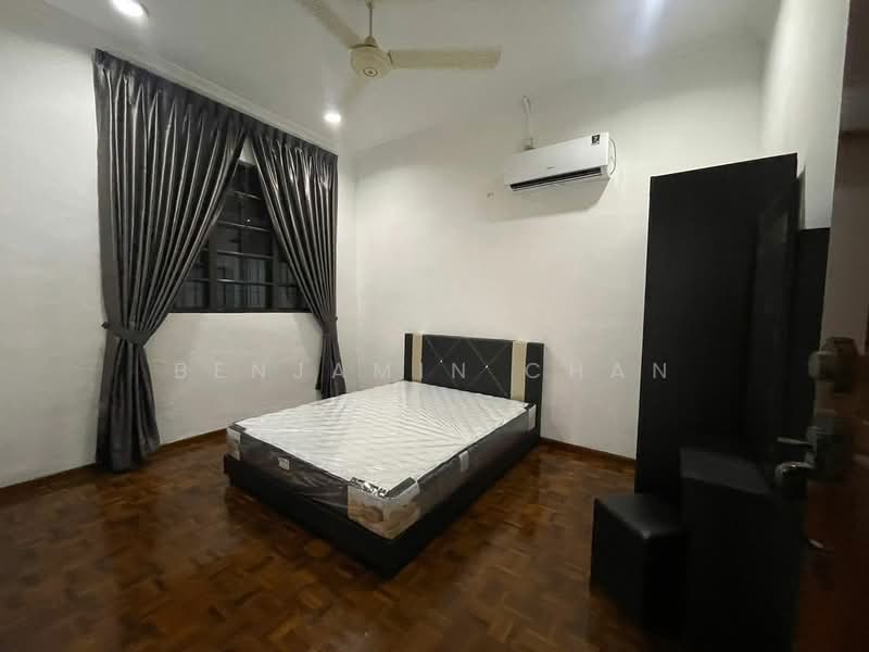 JB town untuk Untuk Disewa - RM 5,500 /bulan, Mac 2026 - Bedroom - PropertyGuru.com.my