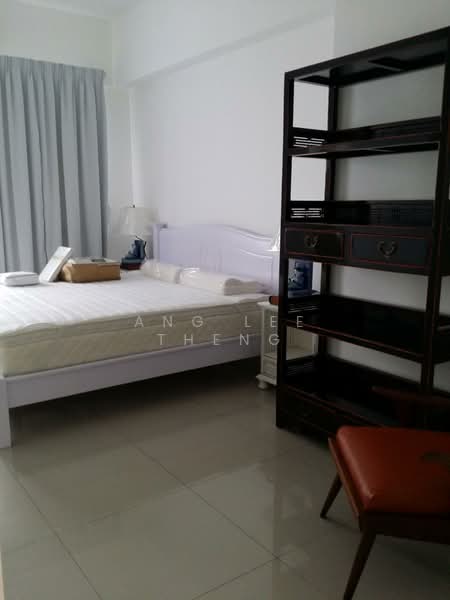 Kondominium untuk Dijual di Surin Condominium - Ang Lee Theng - Bedroom - PropertyGuru.com.my