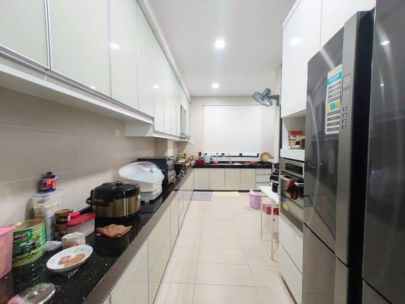 THE STRAITS VIEW RESIDENCES untuk Untuk Dijual - RM 2,450,000, Mac 2026 - Kitchen - PropertyGuru.com.my