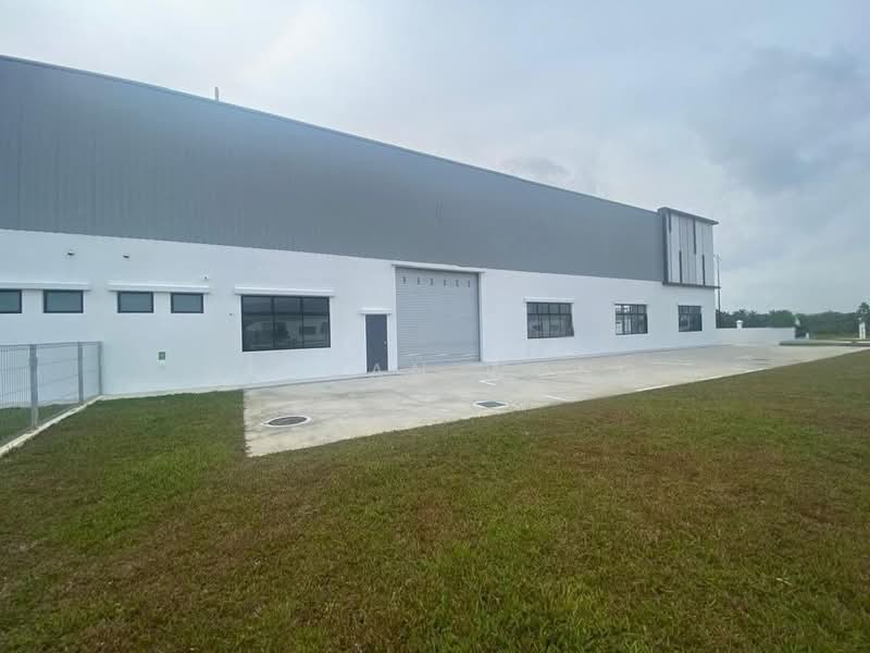 Cluster Factory for Rent in Taman Perniagaan Setia (Johor Bahru) - Jordan Wong - Exterior - PropertyGuru.com.my