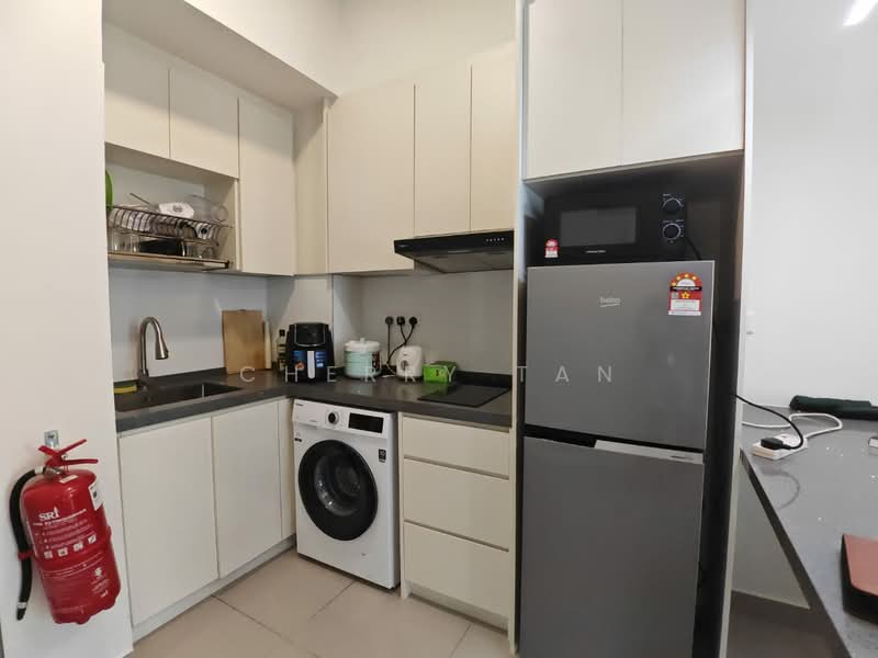 Servis Apartment untuk Disewa di 121 Residences - Cherry Tan - Kitchen - PropertyGuru.com.my