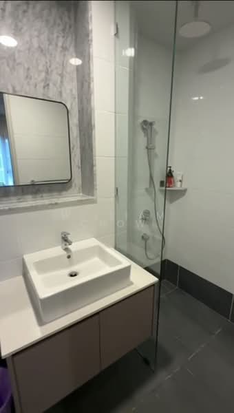 Isola untuk Untuk Disewa - RM 10,888 /bulan, Mac 2026 - Bathroom - PropertyGuru.com.my