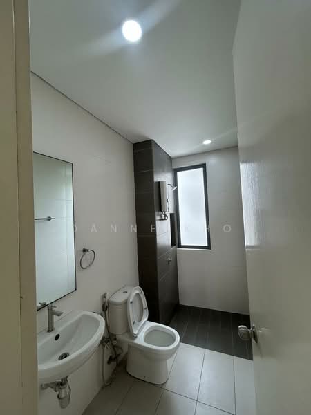 Andana Condominium @ D'alpinia untuk Untuk Dijual - RM 688,000, Apr 2026 - Bathroom - PropertyGuru.com.my