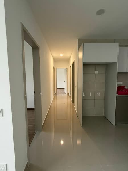 Service Residence for Rent at Residensi Ava @ Kiara Bay - Jessica Lim - Corridor - PropertyGuru.com.my
