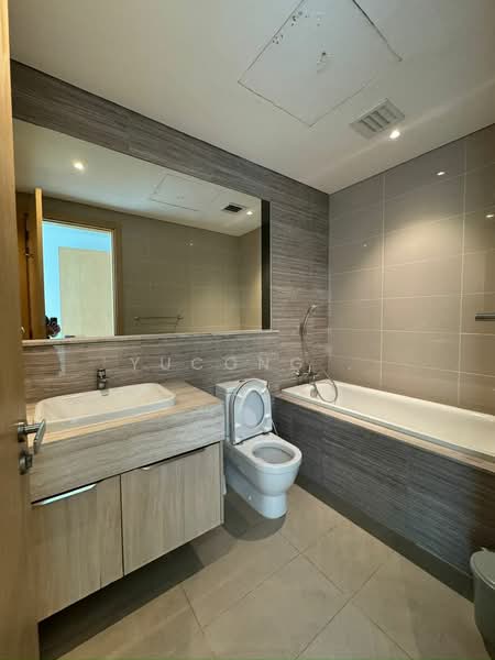 Service Residence for Sale at Southern Marina Residences - Yucong . - Bathroom - PropertyGuru.com.my