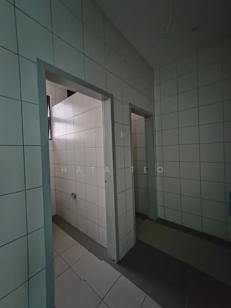 Shop for Sale in Taman Kundang Jaya (Rawang) - Hata Teo - Interior - PropertyGuru.com.my